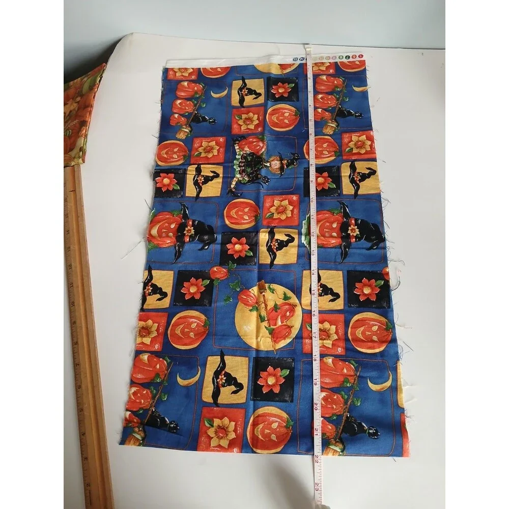 Halloween Multicolor Fabric  Signature Classics Oakhurst Textiles  Debbie Mumm